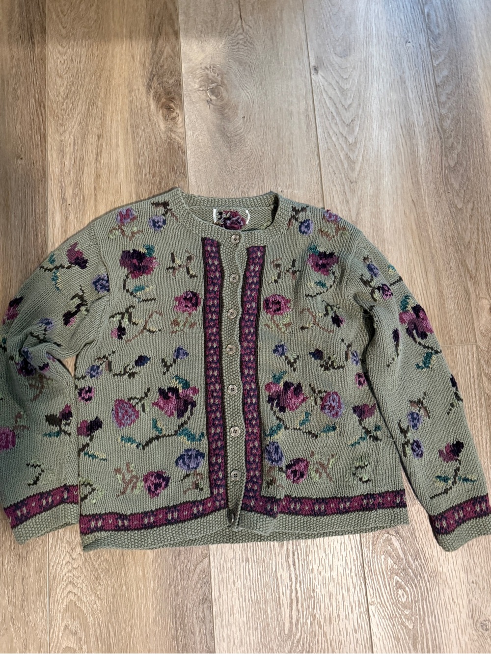 Women's vintage Sage Green Floral Knit Cardigan Sweater